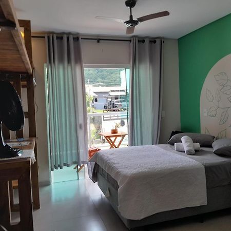 Residencial Mae Terra Aparthotel Bombinhas Bagian luar foto